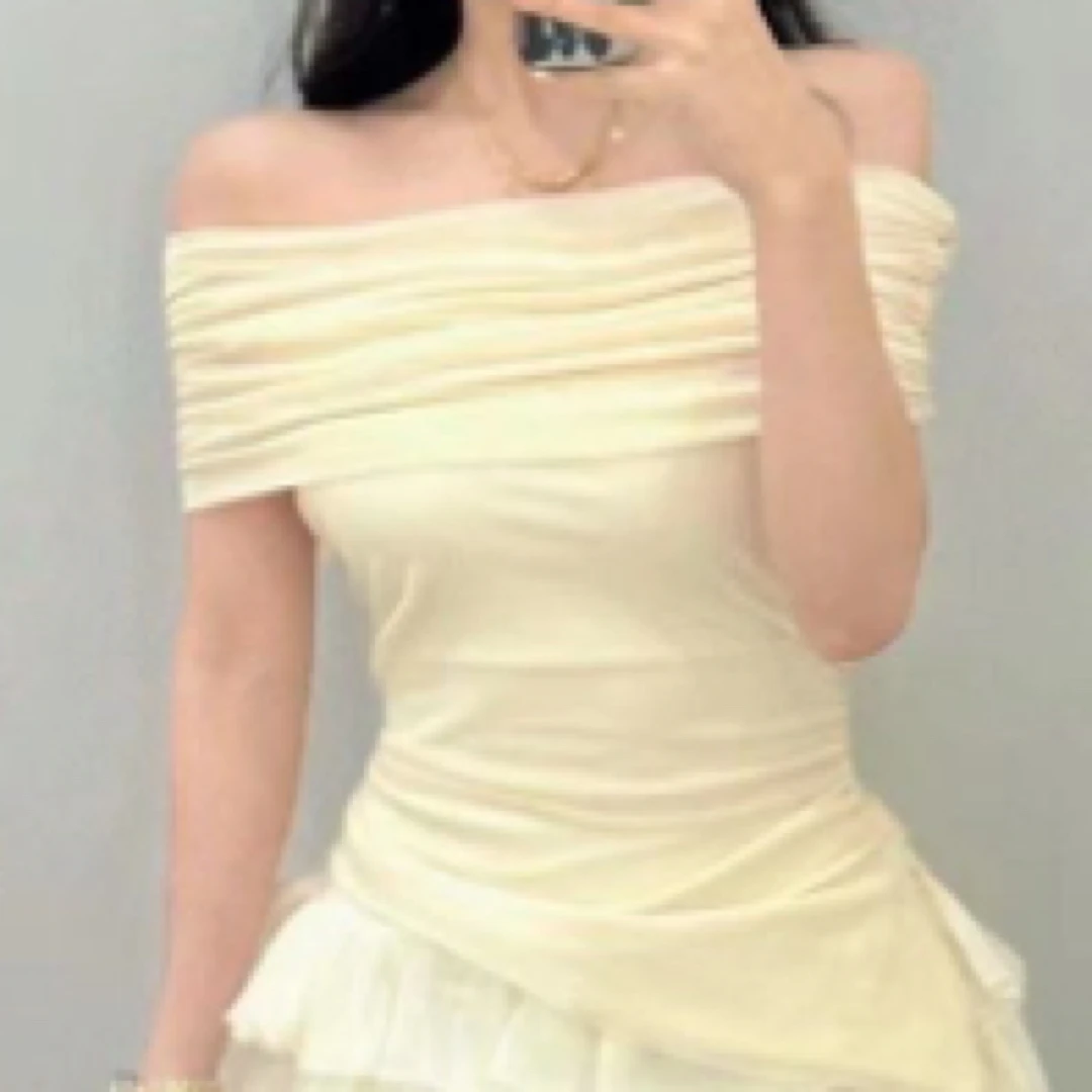 YING23-89 价格茶里茶气爆款服饰（以直播间为准NO退换）