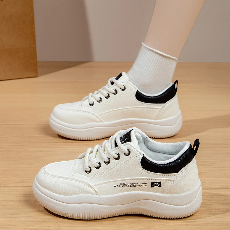 2025春秋季新款皮面小白鞋女百搭女鞋舒适学生跑步运动鞋