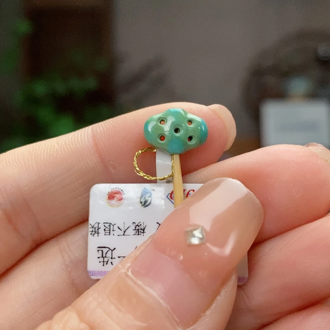 未镶嵌绿松石珠宝奇石