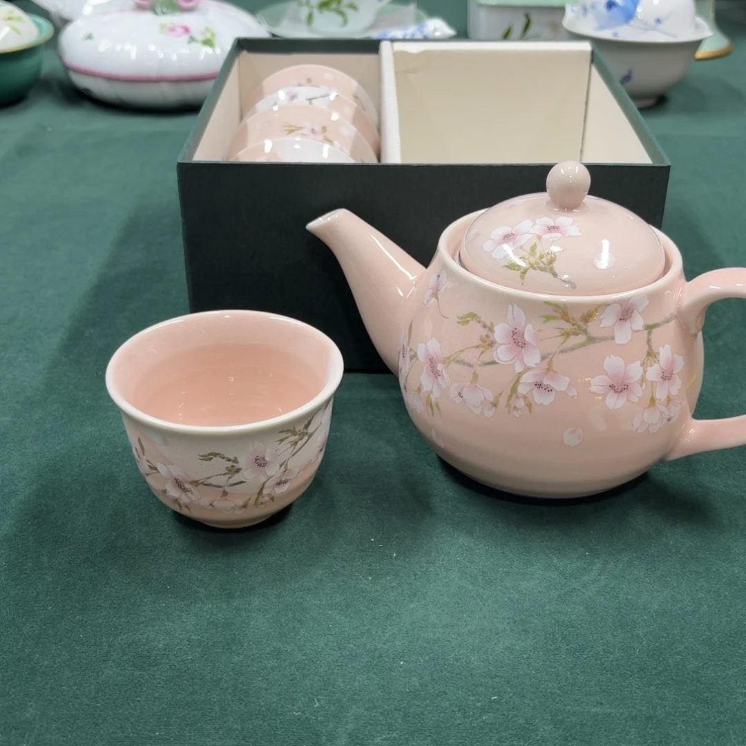 摆件全是大漂亮瓷器啊美美哒