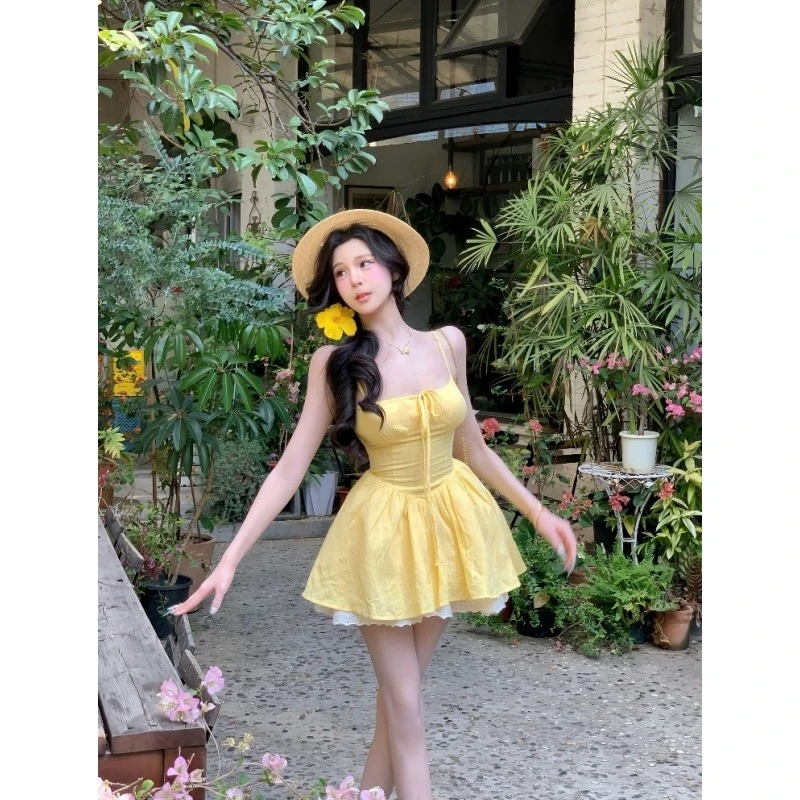 天鹅er 贝儿公主夏季短款法式纯欲气质连衣裙E25Q0919