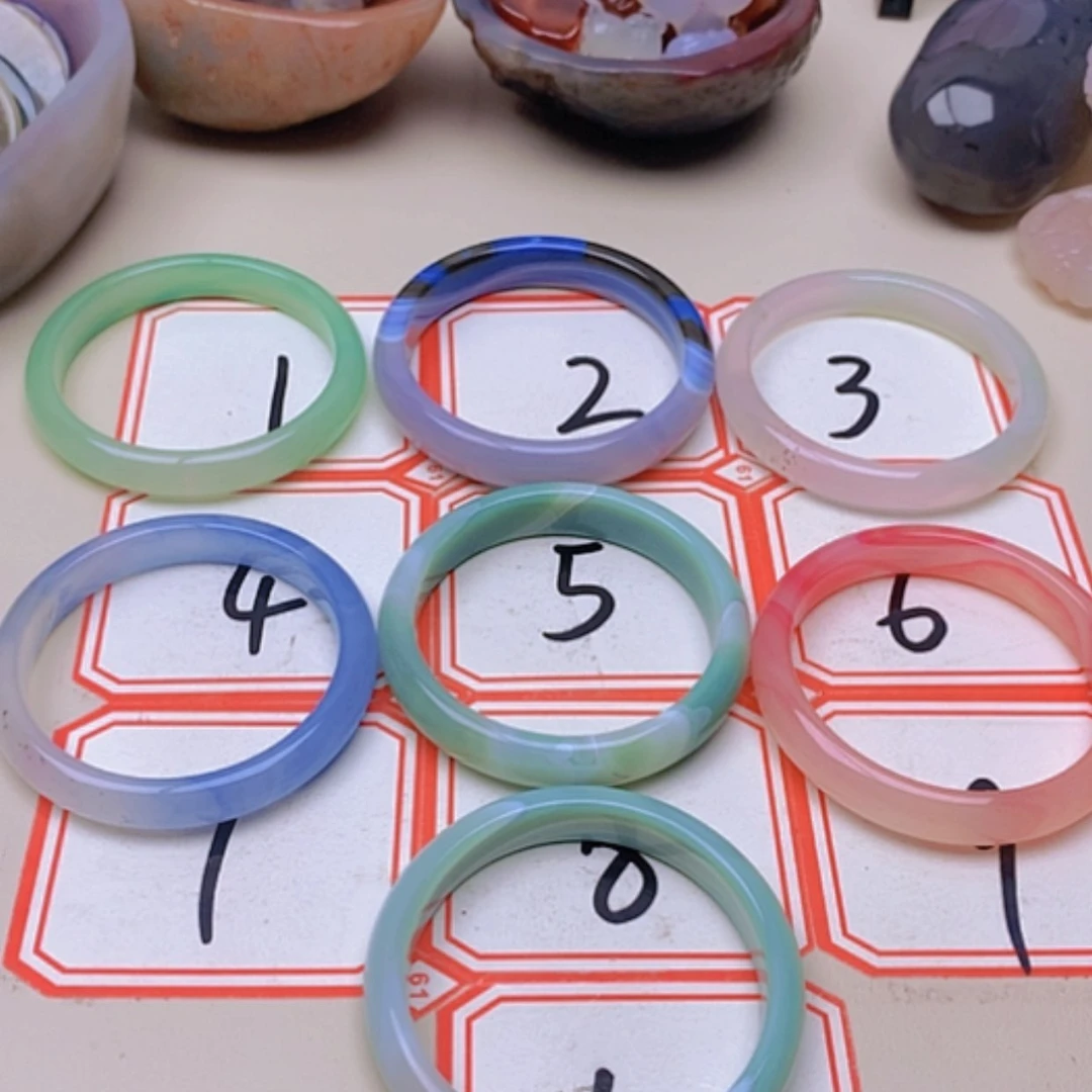 【闪购商品】玛瑙/玉髓未镶嵌珠宝半成品婵**月