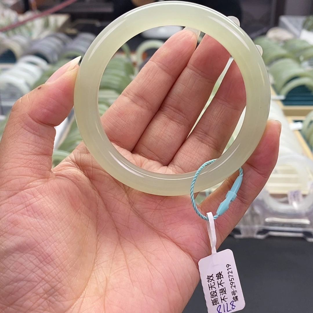 和田玉未镶嵌珠宝奇石和田玉手镯56.57