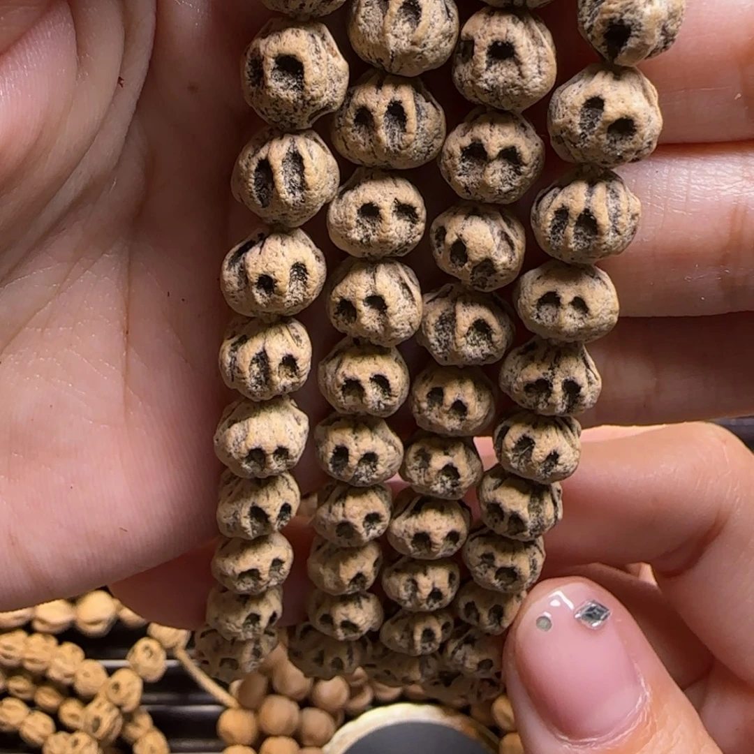 柏香籽/百香籽吊坠陌****%