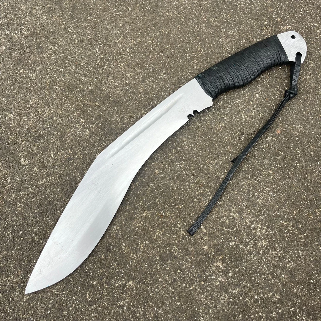 尼泊尔牛尾刀轨道钢刀户外一体刀廓尔喀绣春刀唐横刀冷兵器未开刃