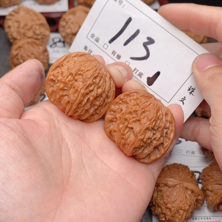 文玩核桃吊坠空**雨39全品113