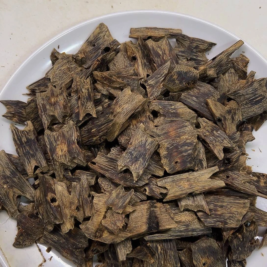 沉香沉香碎屑陆河高油块料100克