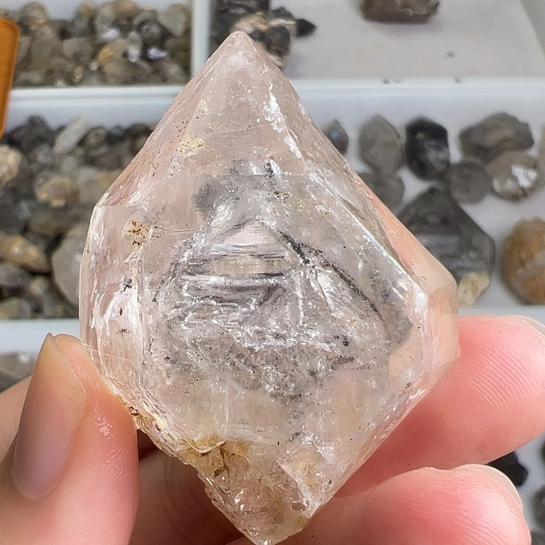 水晶未镶嵌珠宝半成品17