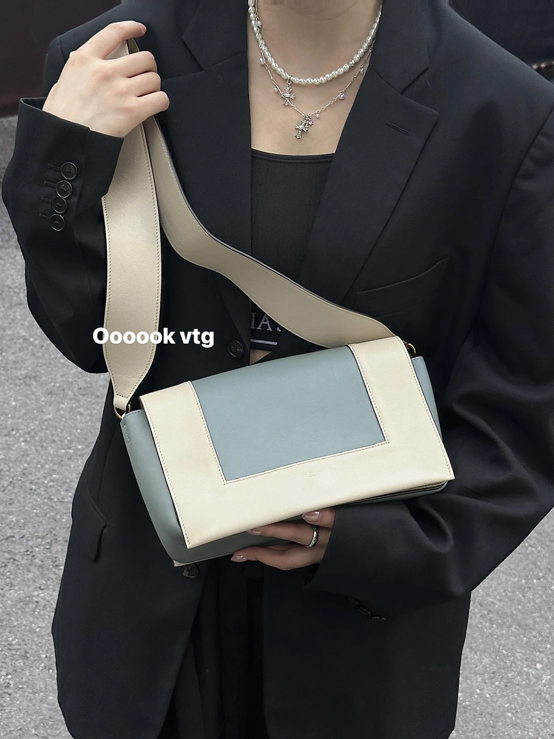 95新 Celine/思琳 CS6488 Celine思琳 蓝灰拼色斜挎豆腐单肩包