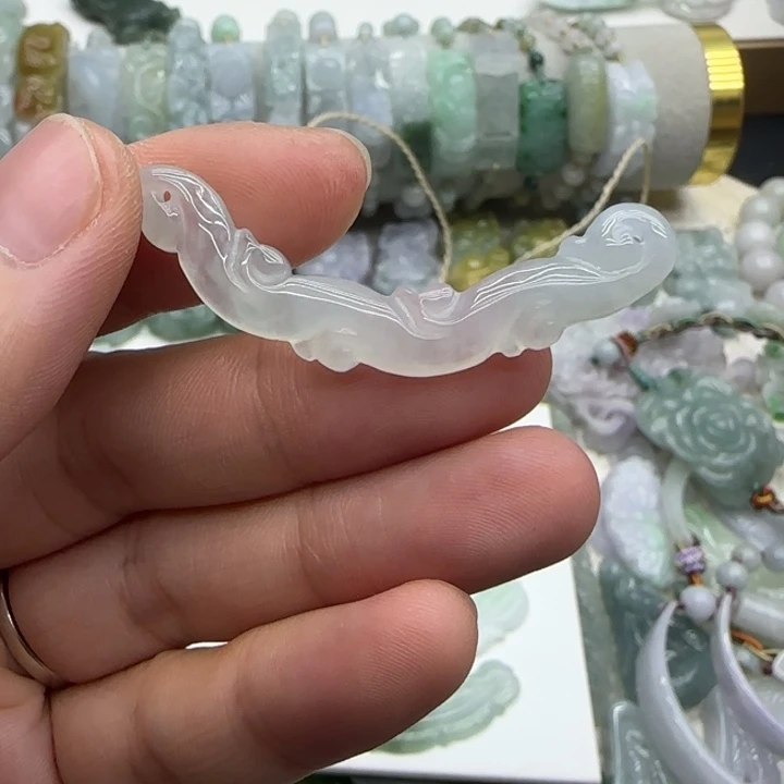 乔***子未镶嵌手链翡翠玉衡