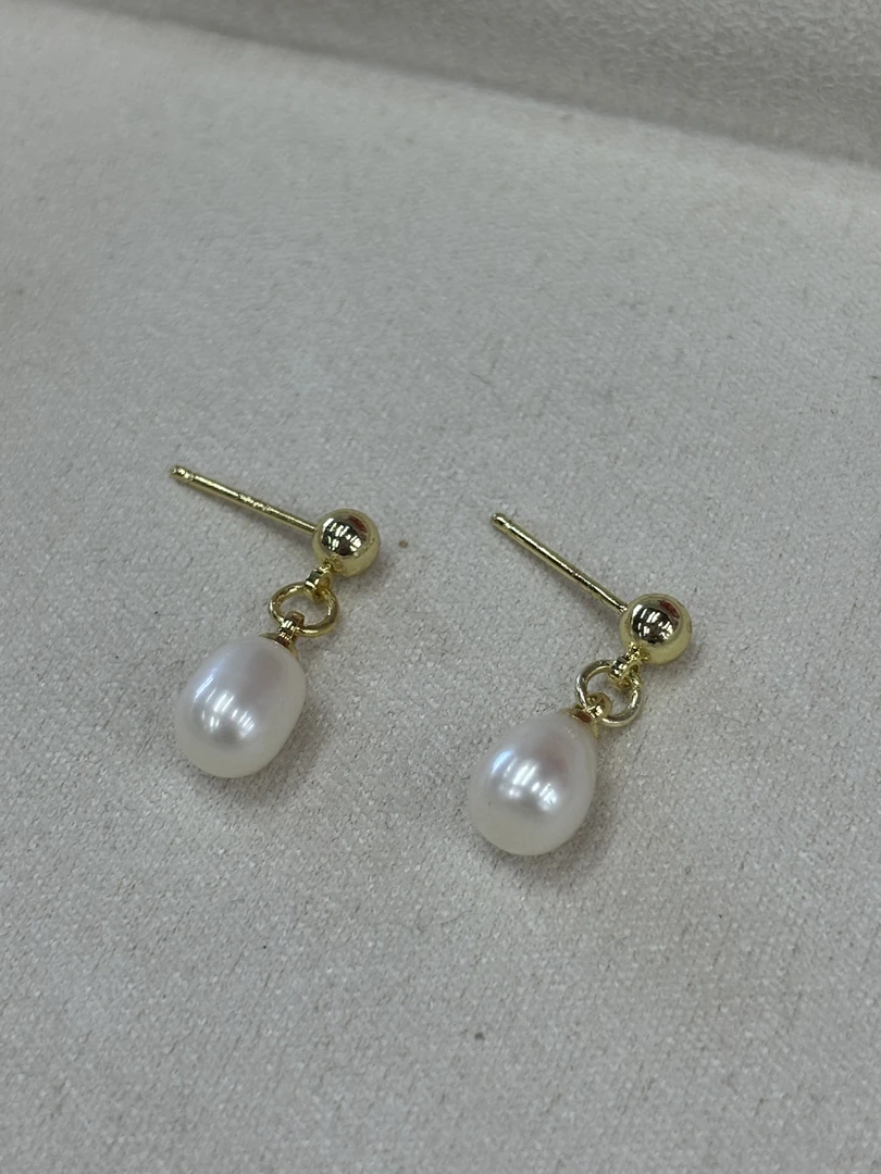 729天然珍珠大风吹耳饰
