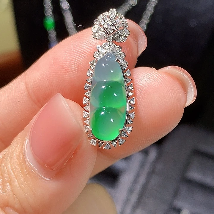 翡翠18K金镶嵌吊坠(不含链)