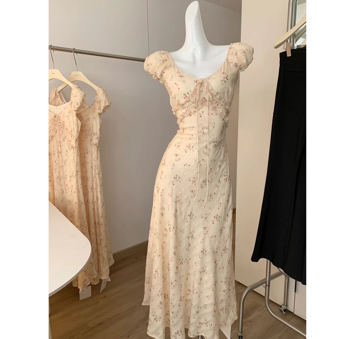 黄色碎花连衣裙2025夏季新款法式连衣裙修身显瘦