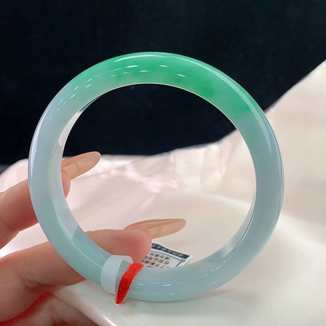 【闪购商品】未镶嵌手镯翡翠61.8，61/62