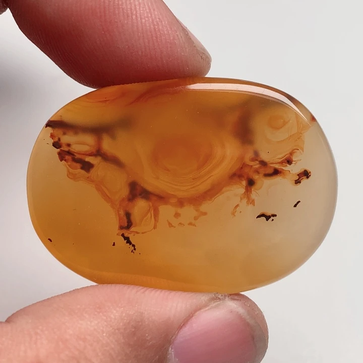 玛瑙/玉髓颈饰未镶嵌老****＞