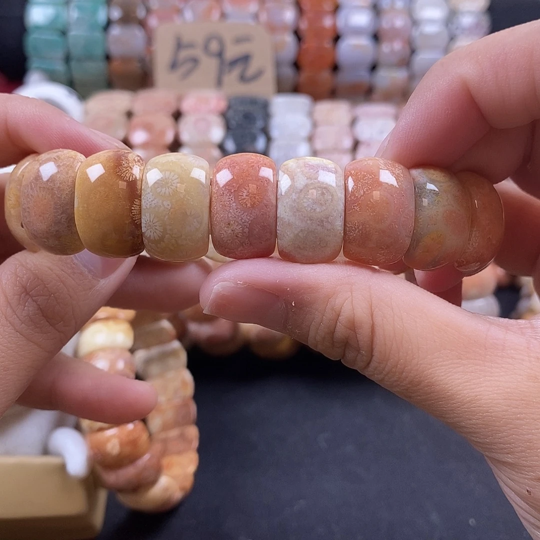 硅化珊瑚（珊瑚玉）未镶嵌手牌59