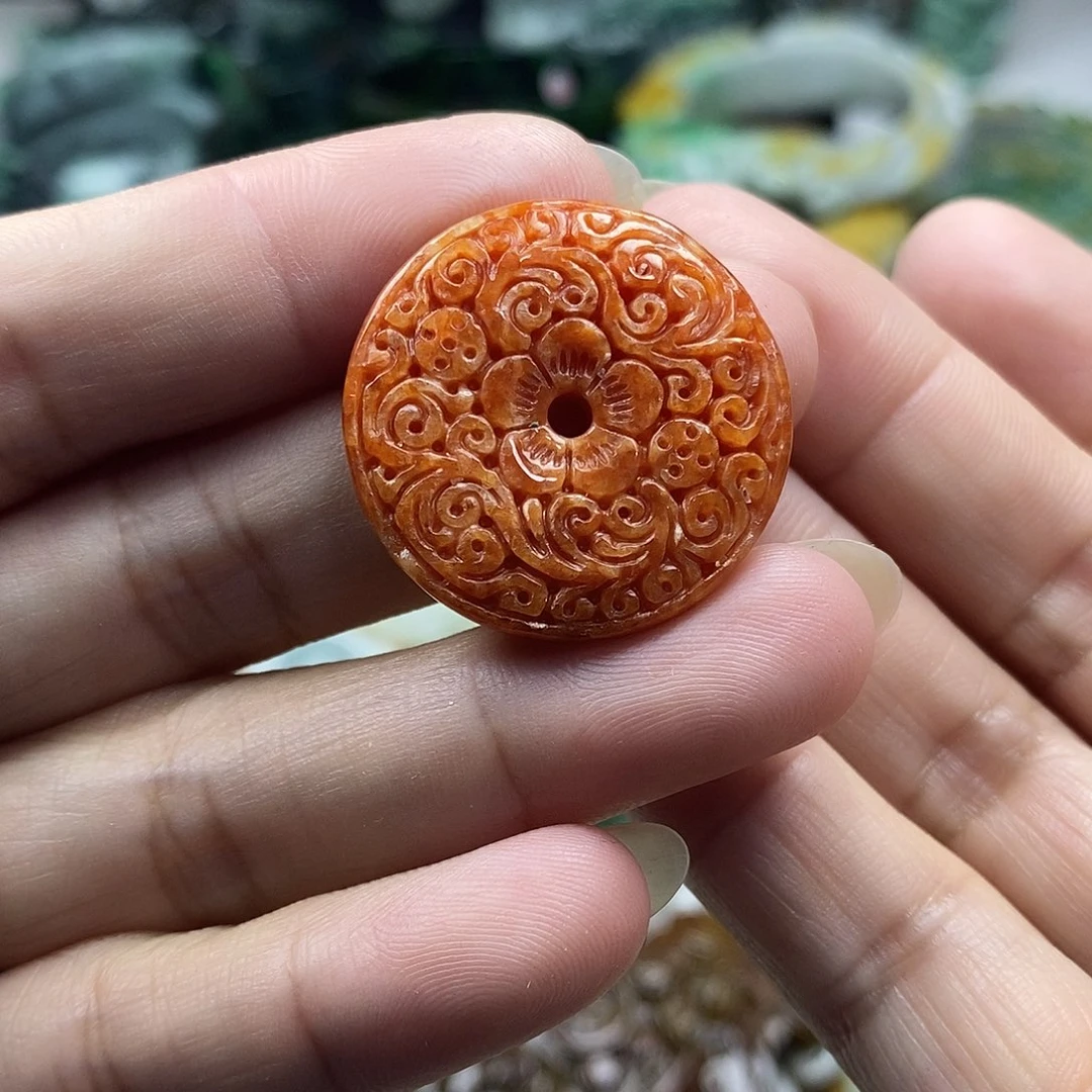 颈饰未镶嵌翡翠平安扣