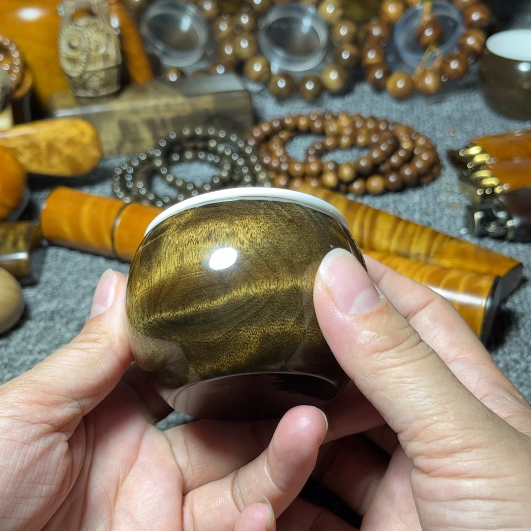 金丝楠阴沉木主人杯