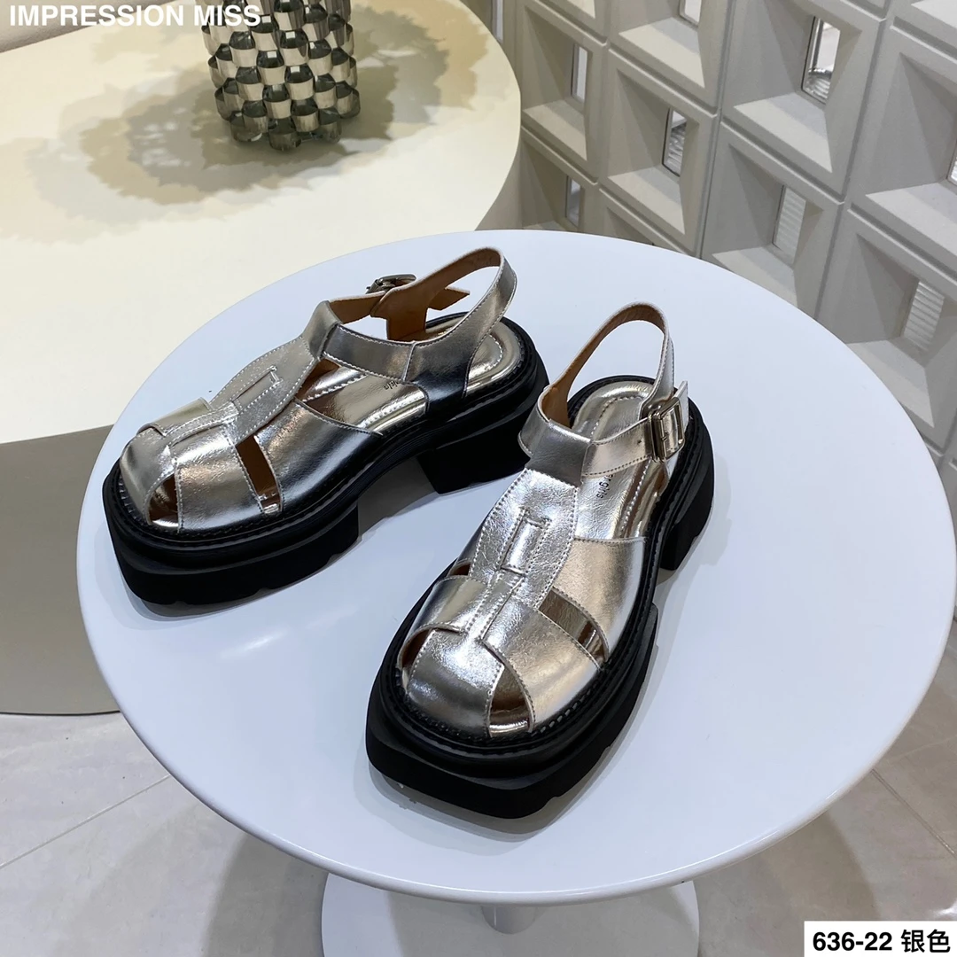 （636-22）时尚休闲厚底凉鞋