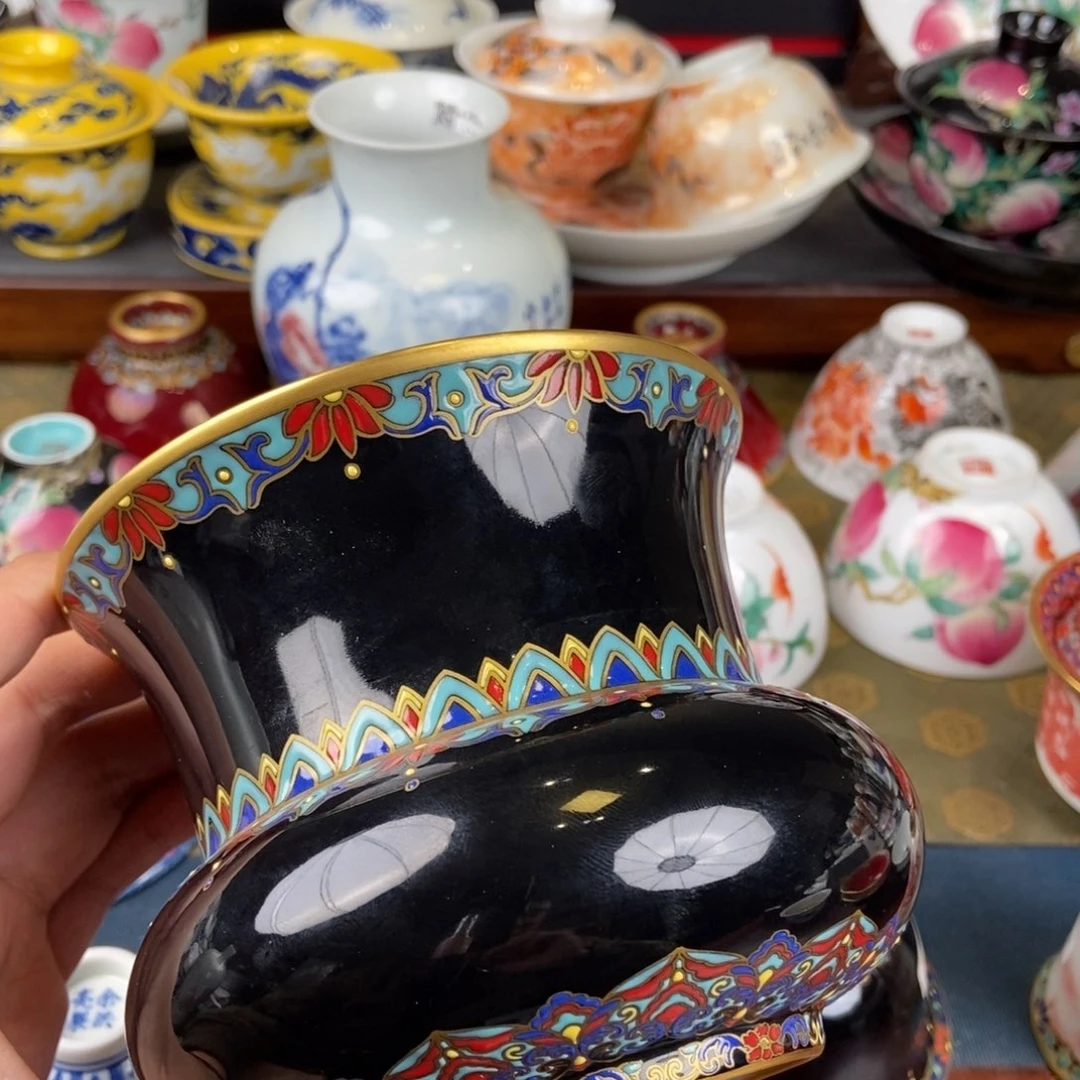 陶瓷艺术家的作品是一种非常