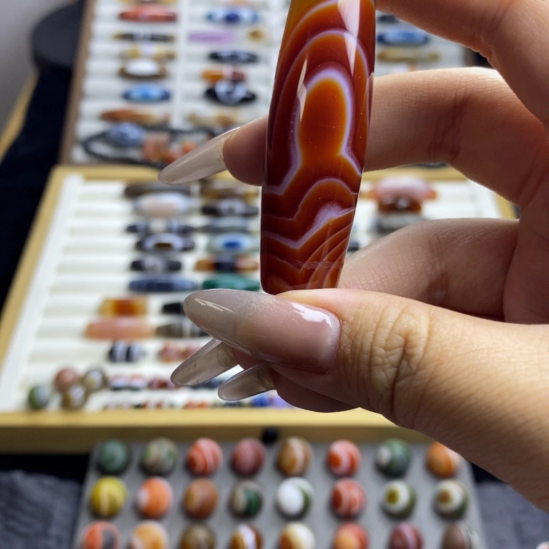 玛瑙/玉髓未镶嵌颈饰