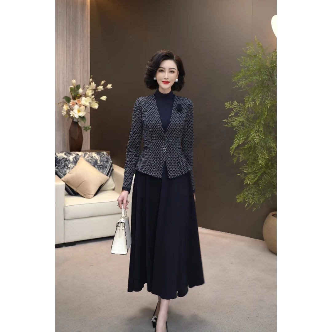 2025秋冬高奢藏蓝色菱格纹弹力梭织磨毛绒立领假两件连衣裙WF3331