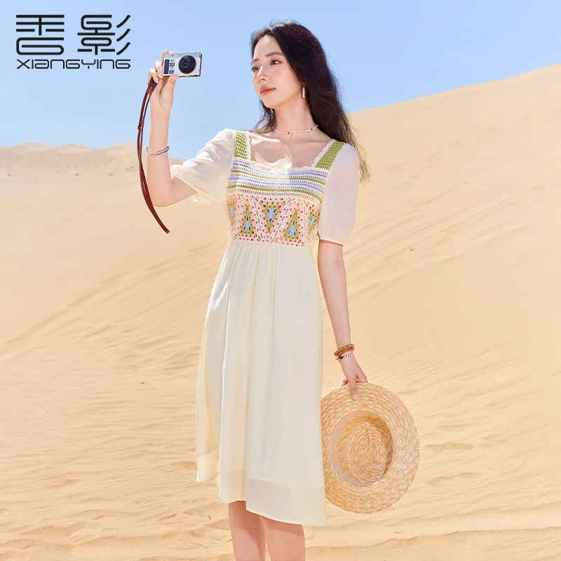 【许半夏推荐】N842383连衣裙 香影方领连衣裙女夏季新款度假风镂