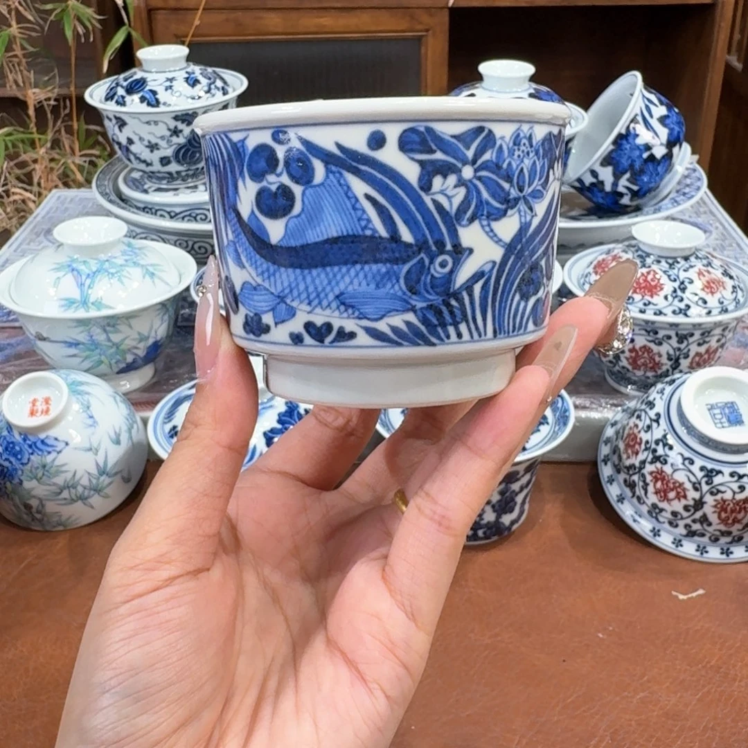 杯子。。。。。。。。。。。。。。