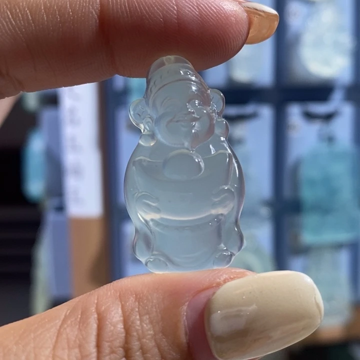 岫玉未镶嵌颈饰吊坠