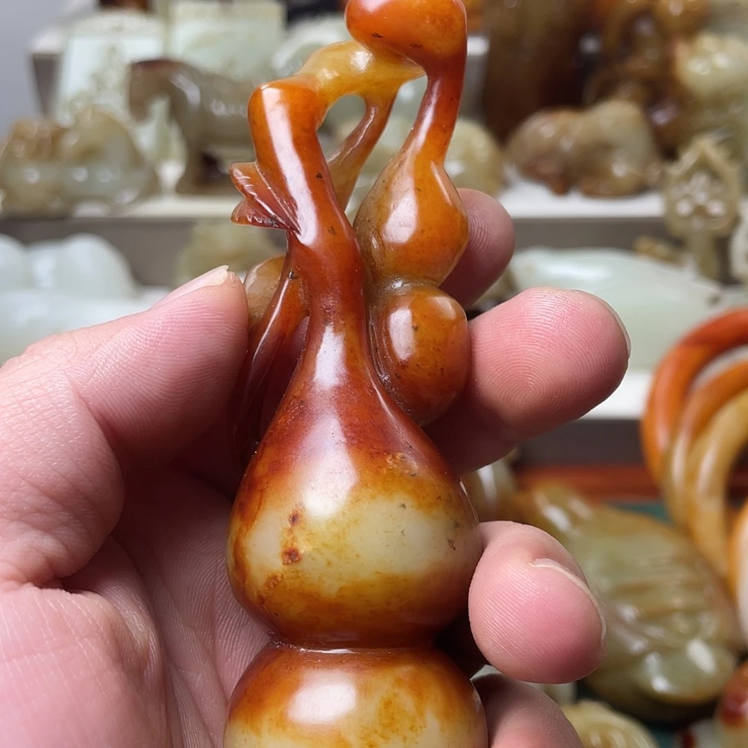 小***头和田玉未镶嵌颈饰