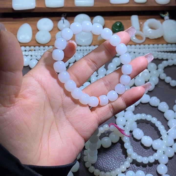 未镶嵌手链和田玉H*