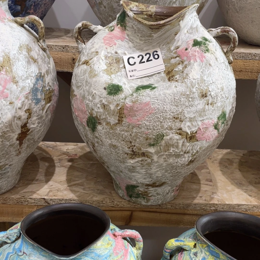 白泥花瓶景德镇陶瓷艺术研究院