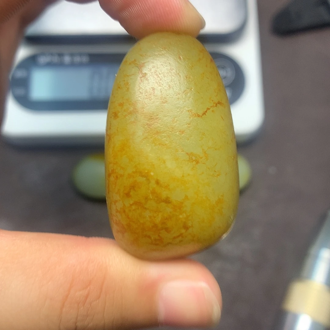 和田玉（糖玉）未镶嵌挂件