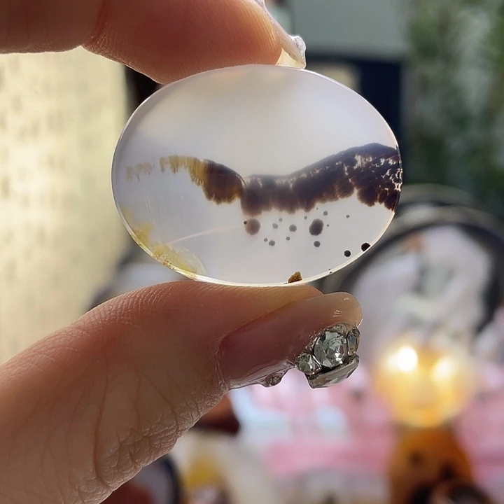 玛瑙/玉髓未镶嵌珠宝奇石