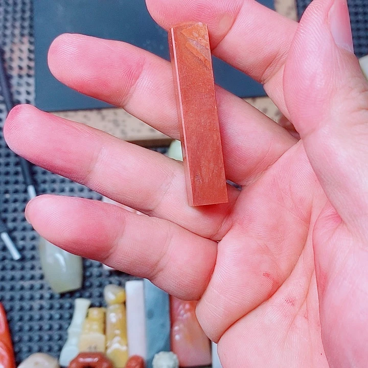 問***道老挝石现场直播现场表演