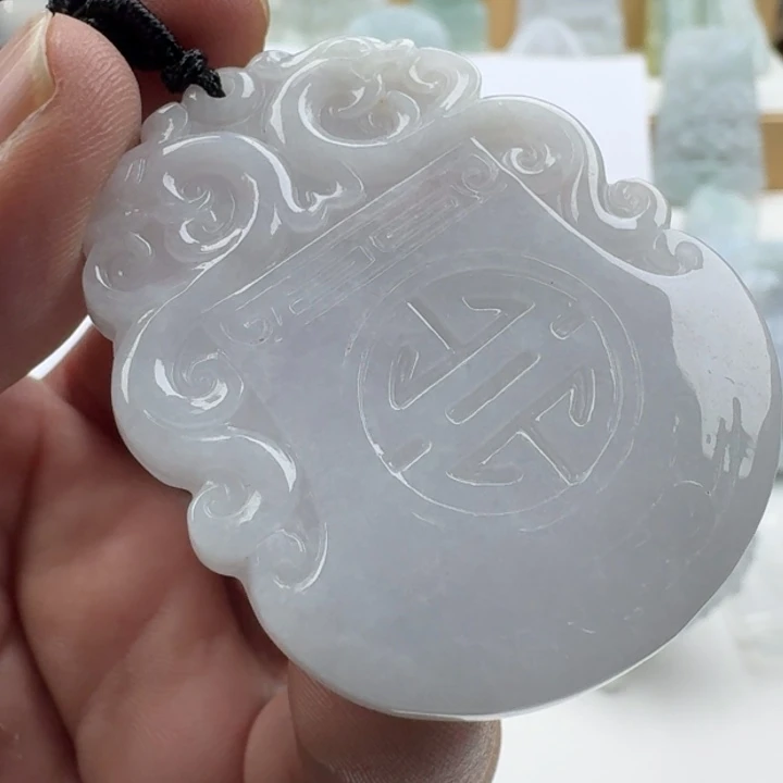 翡翠未镶嵌颈饰天然缅甸A货翡翠