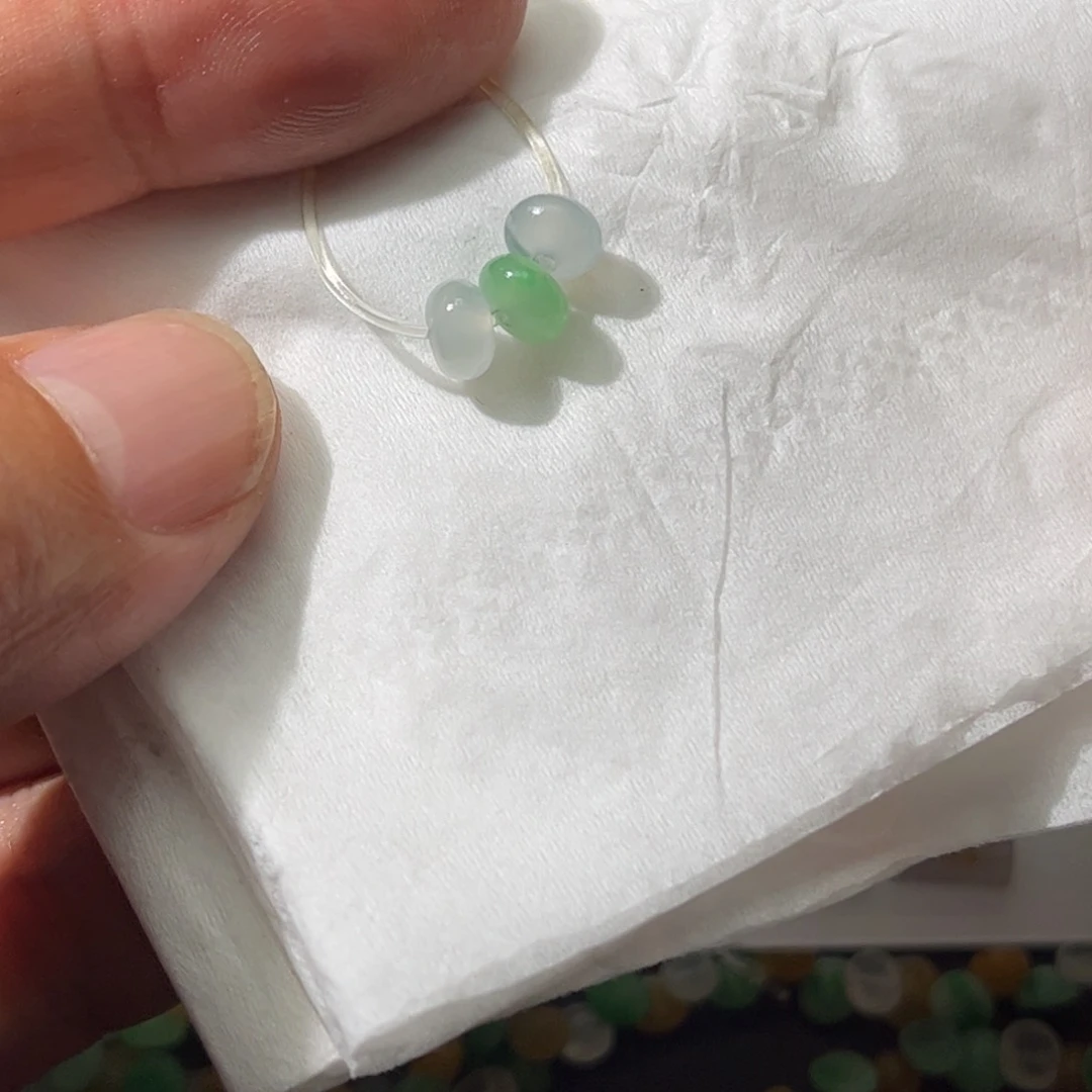 未镶嵌定制翡翠珠子