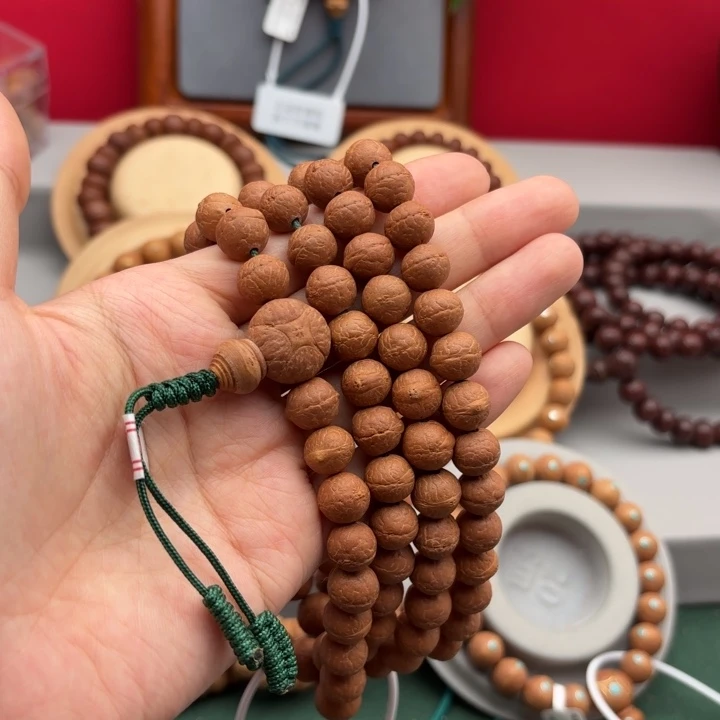 呉***晶手串凤眼菩提10.5左右有仓籽脖挂