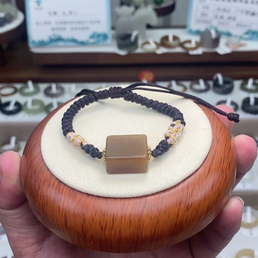 【闪购商品】未镶嵌手链和田玉（糖玉）  清仓 不退换 福利