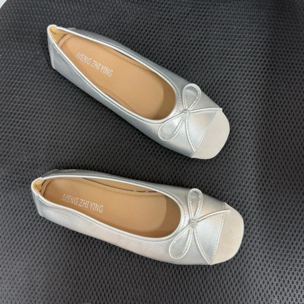 【天天粉丝专享】银色鞋子浅口蝴蝶结春季圆头套筒平底单鞋春秋豆豆