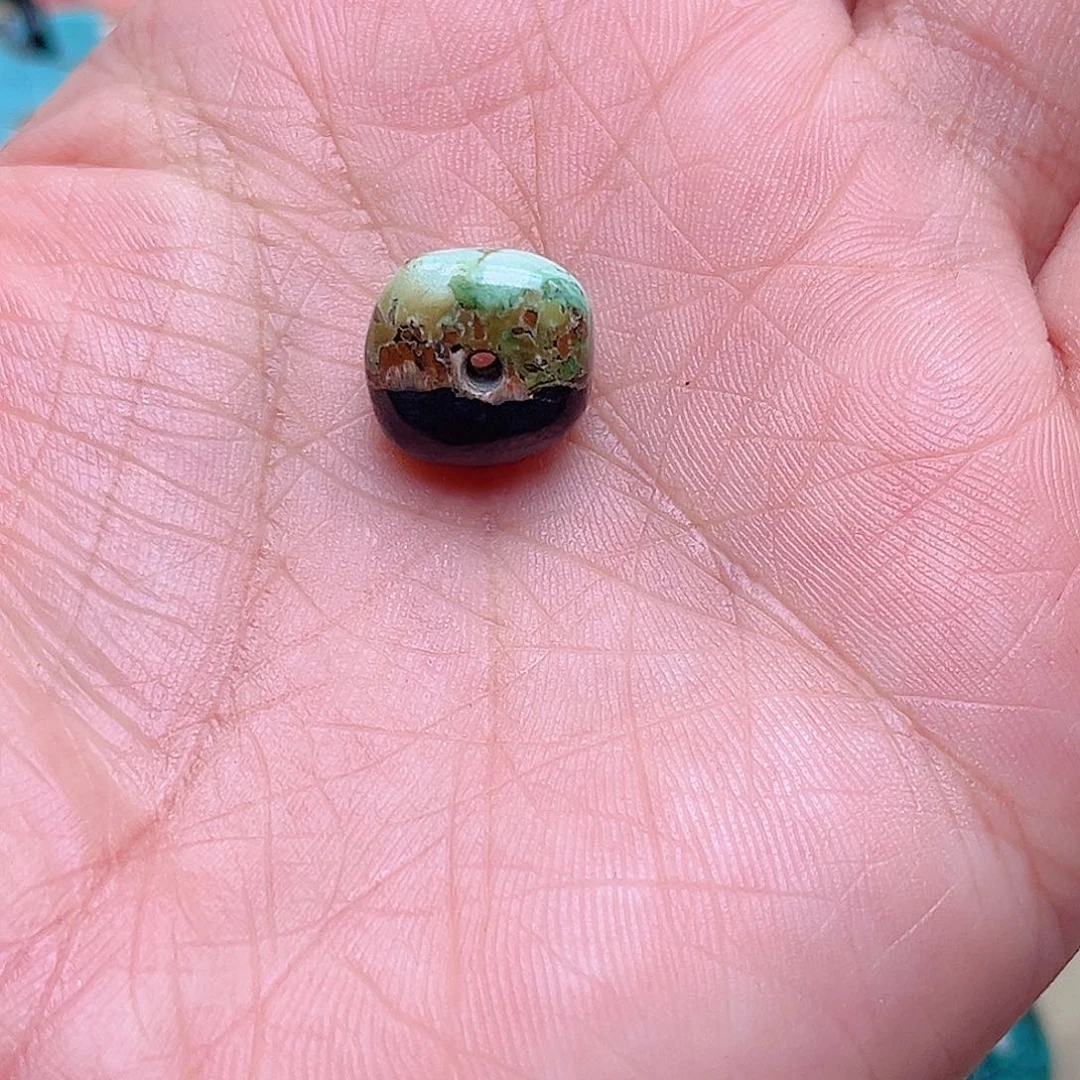 湖北原矿高瓷饰品配饰