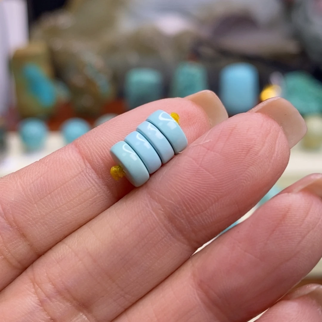 绿松石未镶嵌珠宝奇石7.1