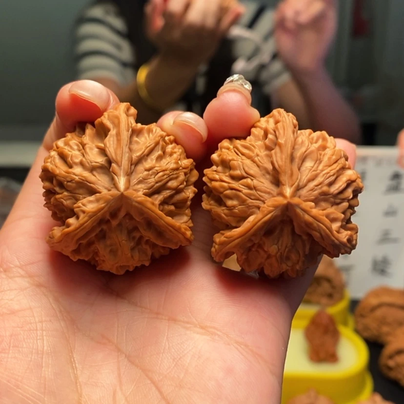 【闪购商品】把件桃核阳*咩5号三棱，