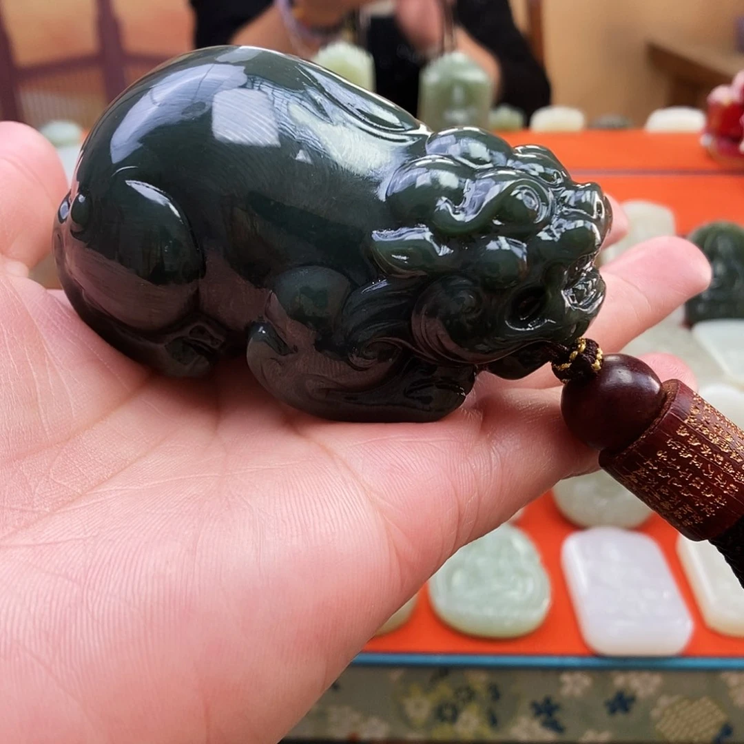 颈饰未镶嵌和田玉百***先