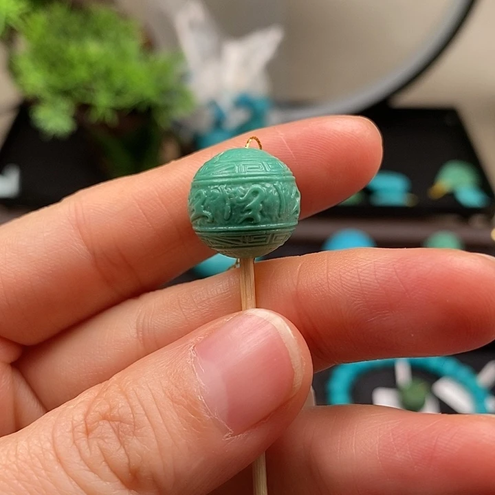 绿松石未镶嵌珠宝奇石14.5