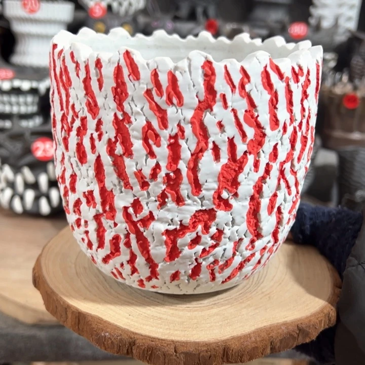 紫砂花盆内口12.3外高13