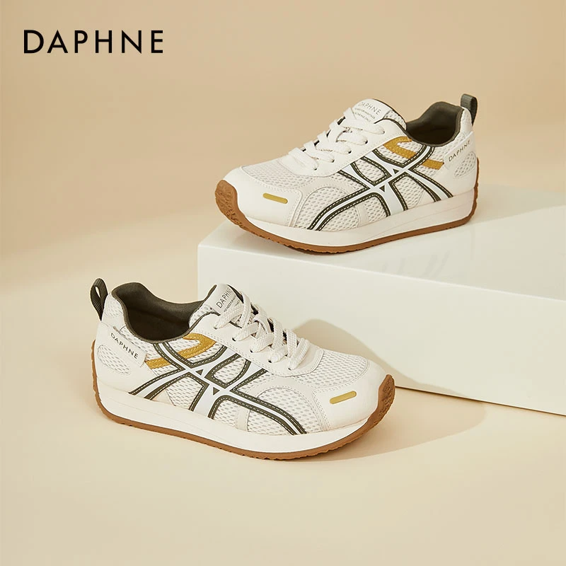 达芙妮时尚厚底休闲鞋2025年秋季新款舒适轻便百搭拼色德训鞋女鞋