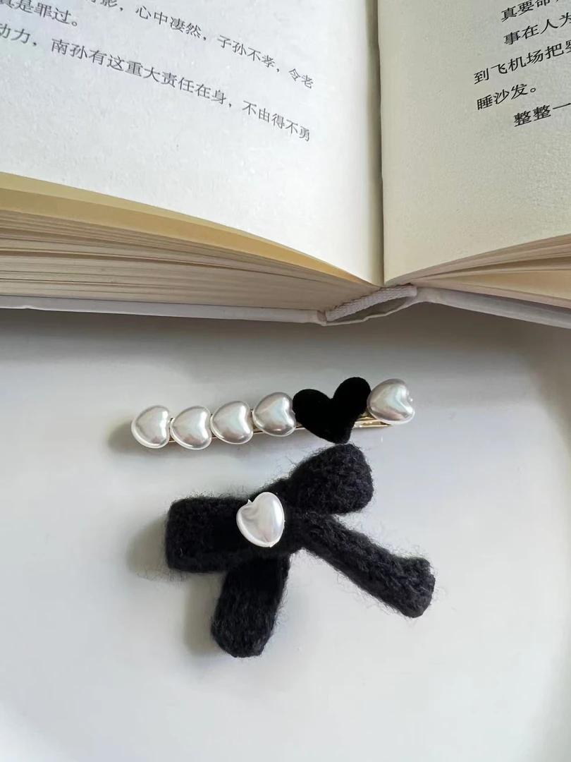 韩国爱心珍珠丝绒鸭夹秋冬黑色时尚发夹ins头饰