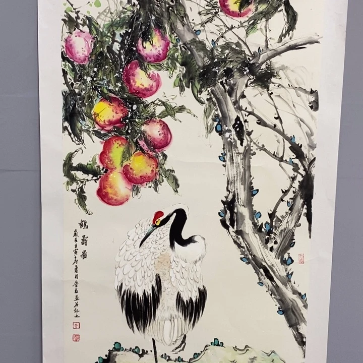 手绘作品等多种形式进行