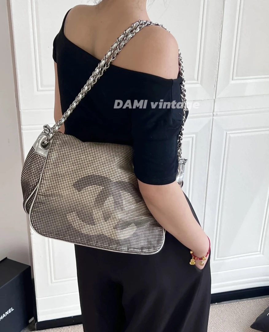 95新 Chanel/香奈儿 95新-镂空大双C金属银链条包-底长26